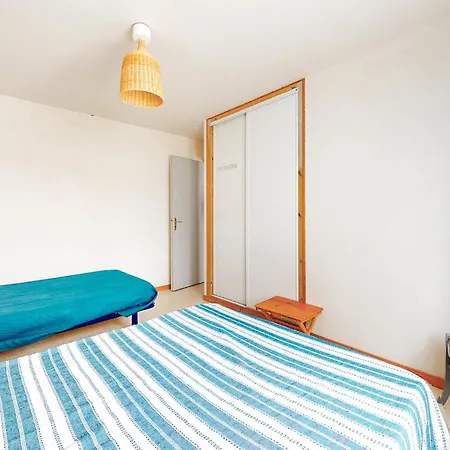 3 Bedroom Lovely In Barbâtre