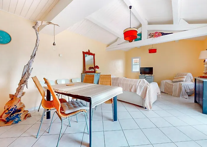 3 Bedroom In * Barbâtre